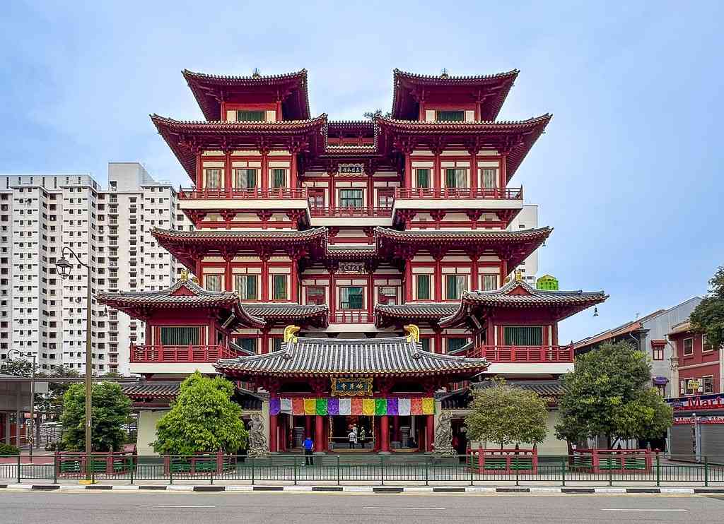 buddha tooth relic temple singapore