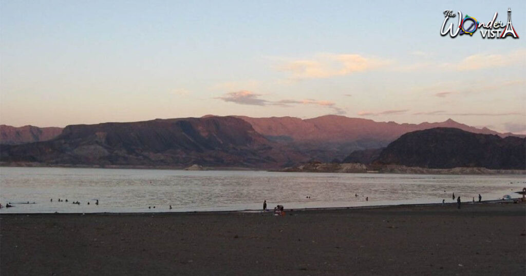 Boulder Beach at Lake Mead