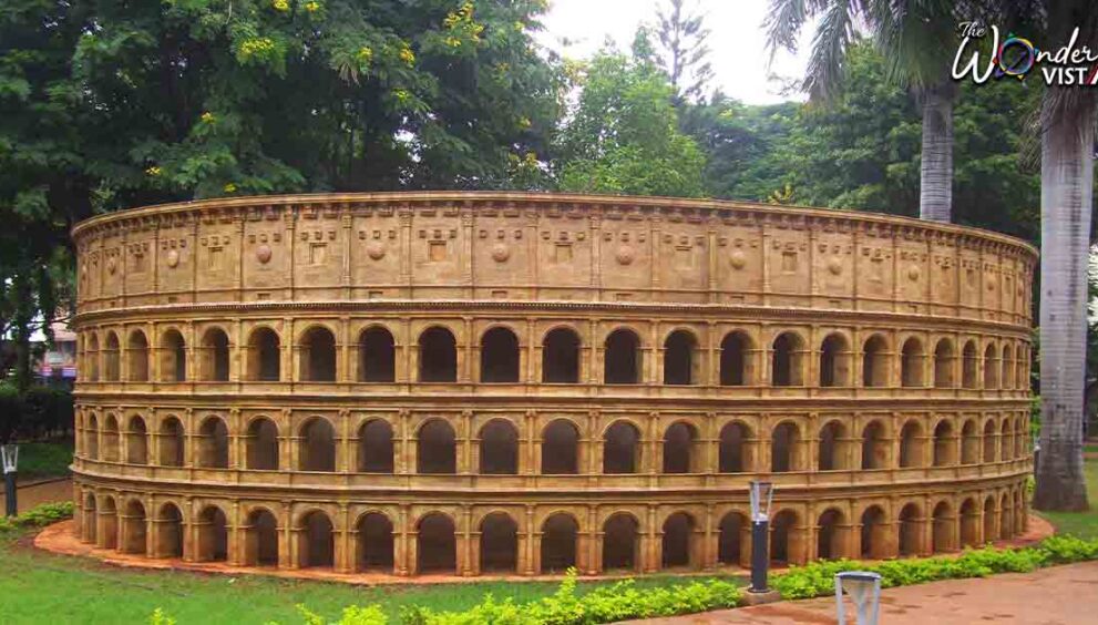 Seven Wonders Park in Pune